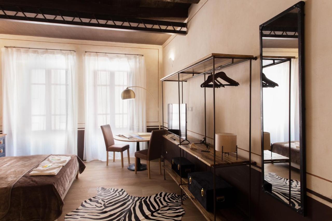 Q Flats Lägenhet Cagliari Exteriör bild